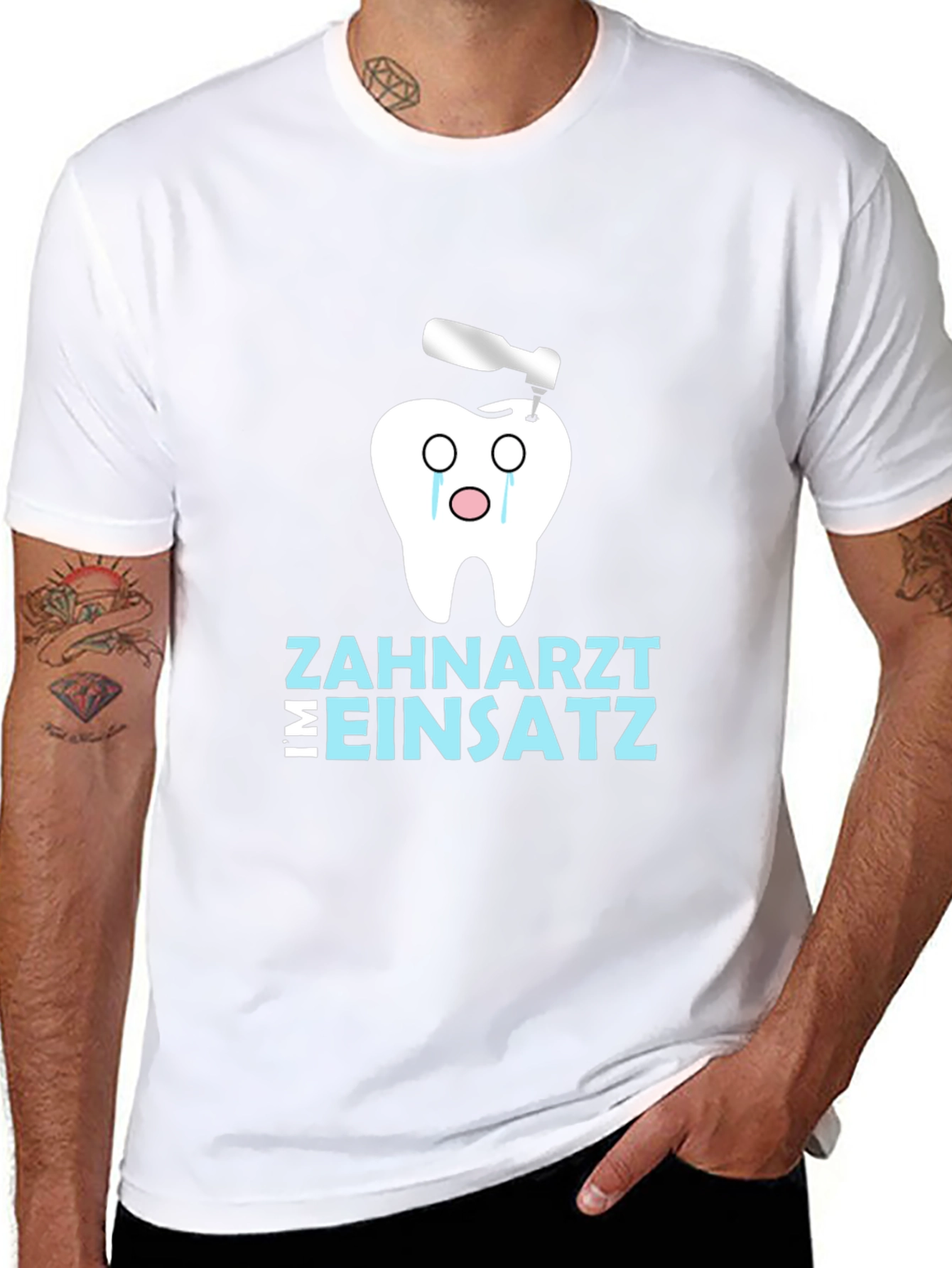 Black Zahnarzt Im Einsatz Graphic Tee - Black view 8