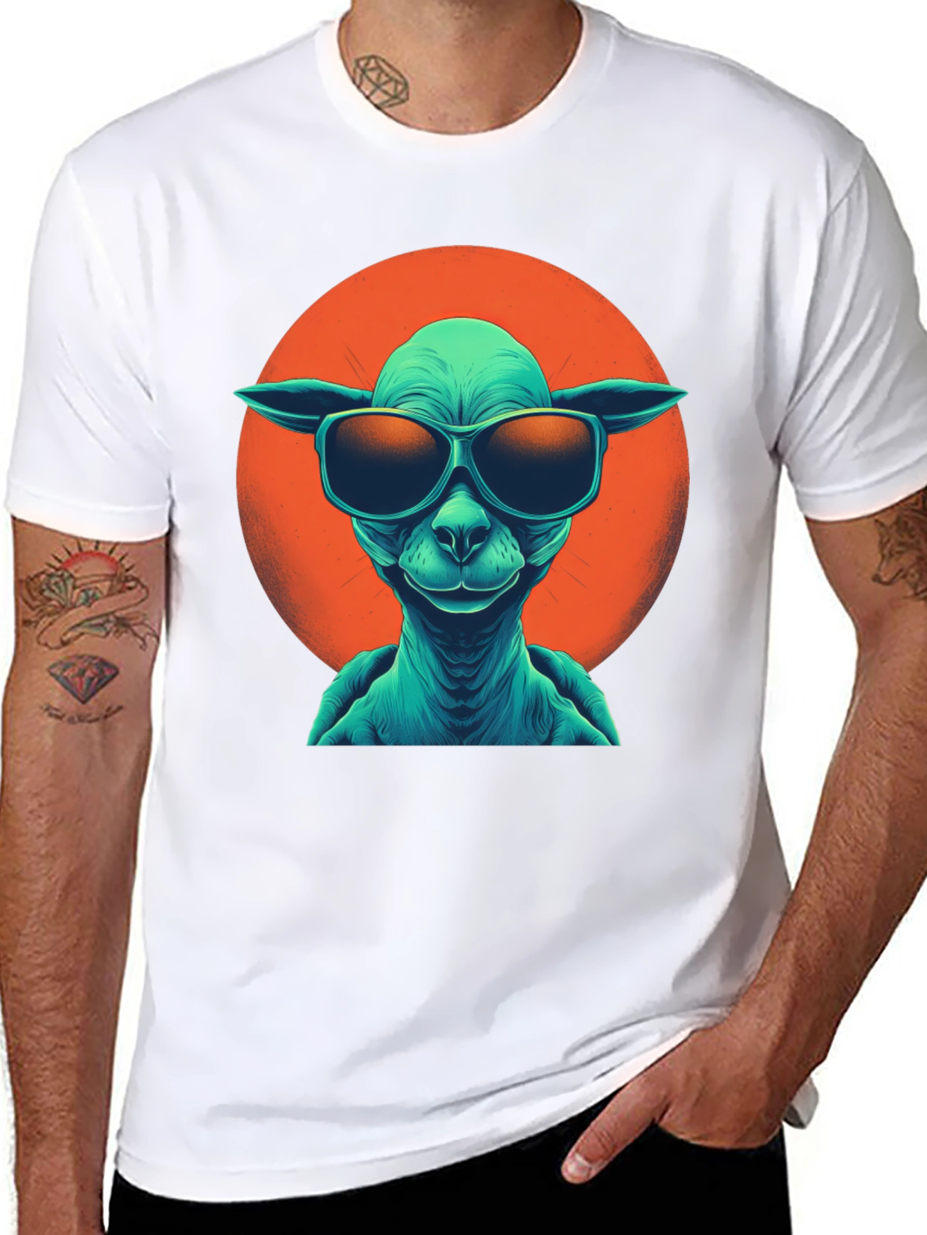 Black Cool Alien Graphic T-Shirt view 8