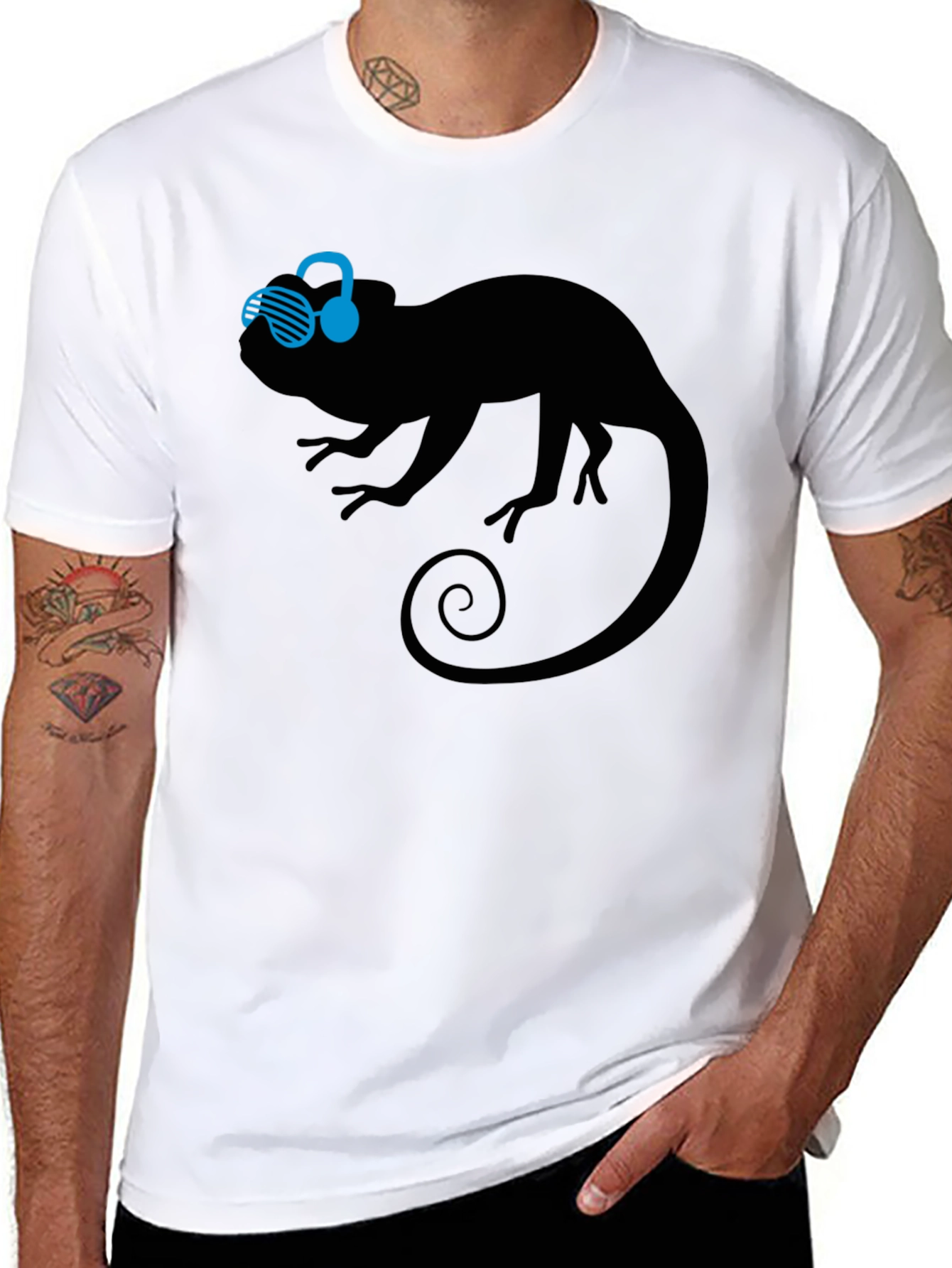 Black Cool Chameleon Graphic Tee view 8