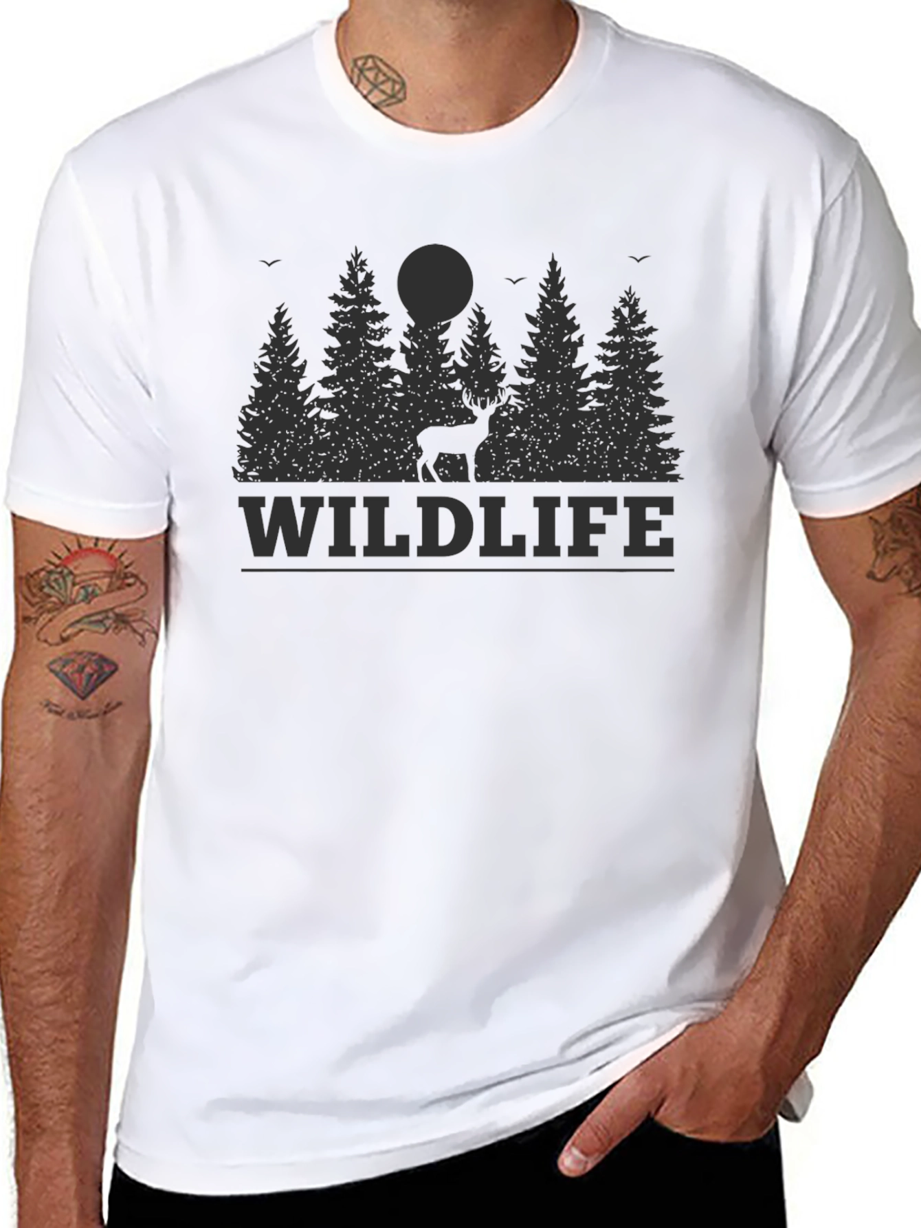 Black Wildlife Graphic Print T-Shirt view 8
