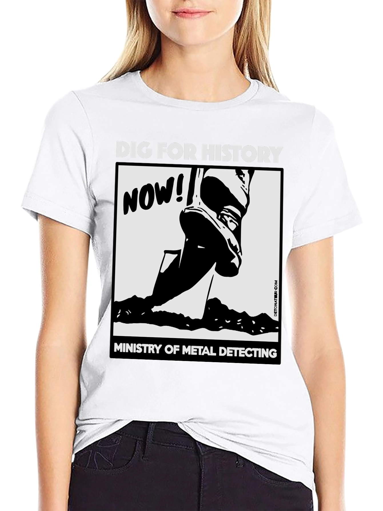 Black Dig For History Metal Detecting T-Shirt view 9