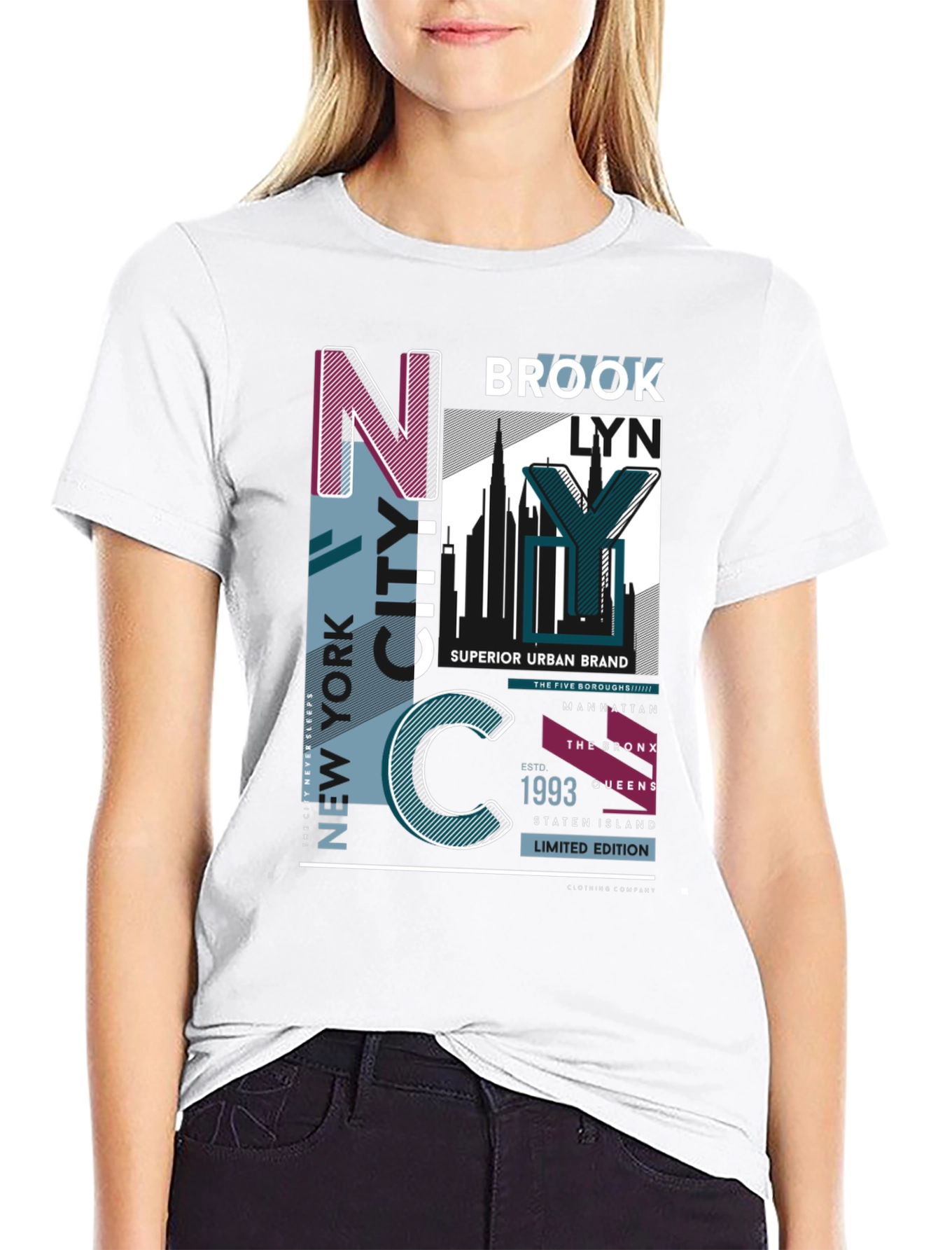 Black New York City Graphic Print T-Shirt view 9