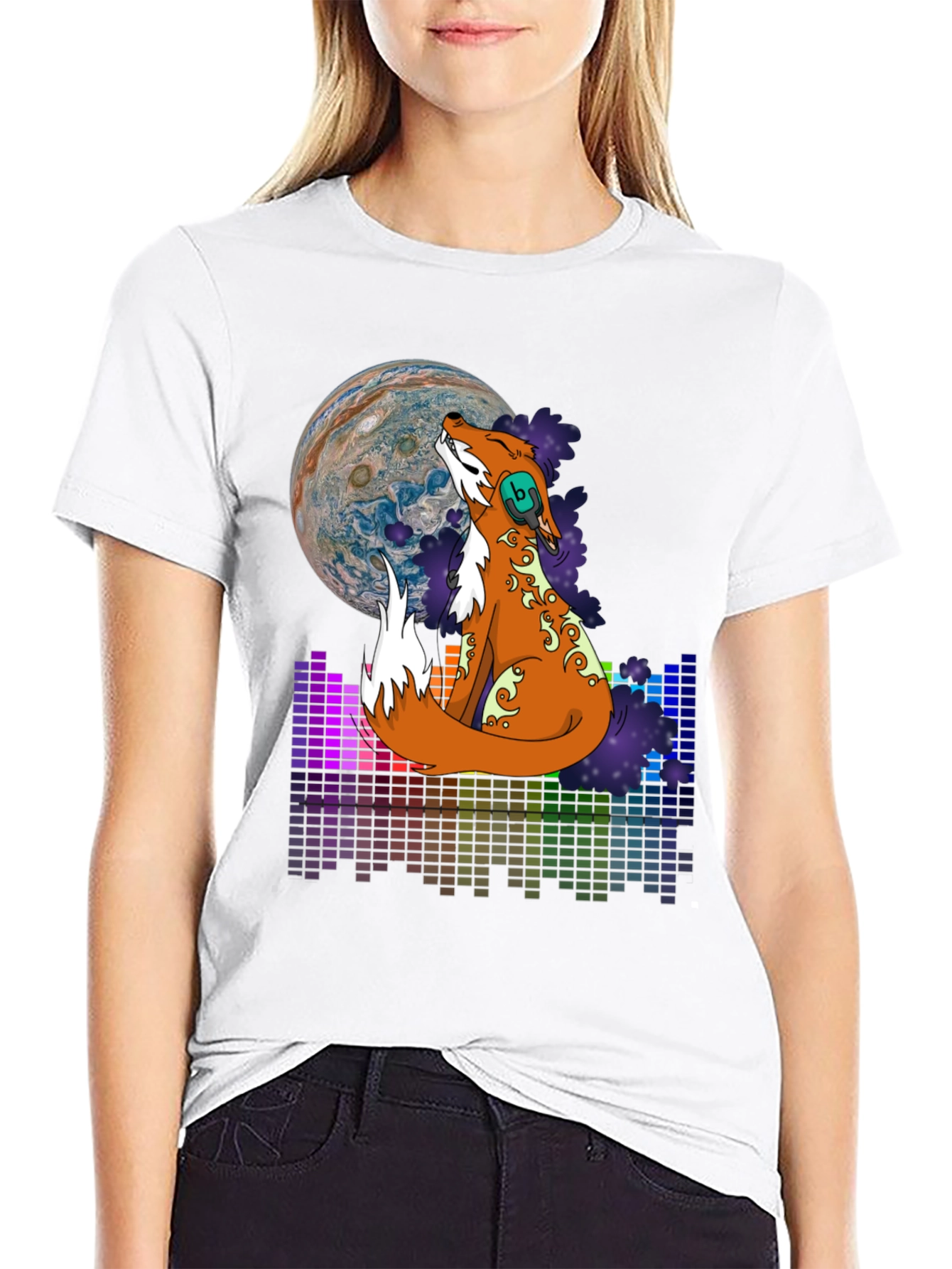 Black Fox Howling at Jupiter Graphic Tee view 9