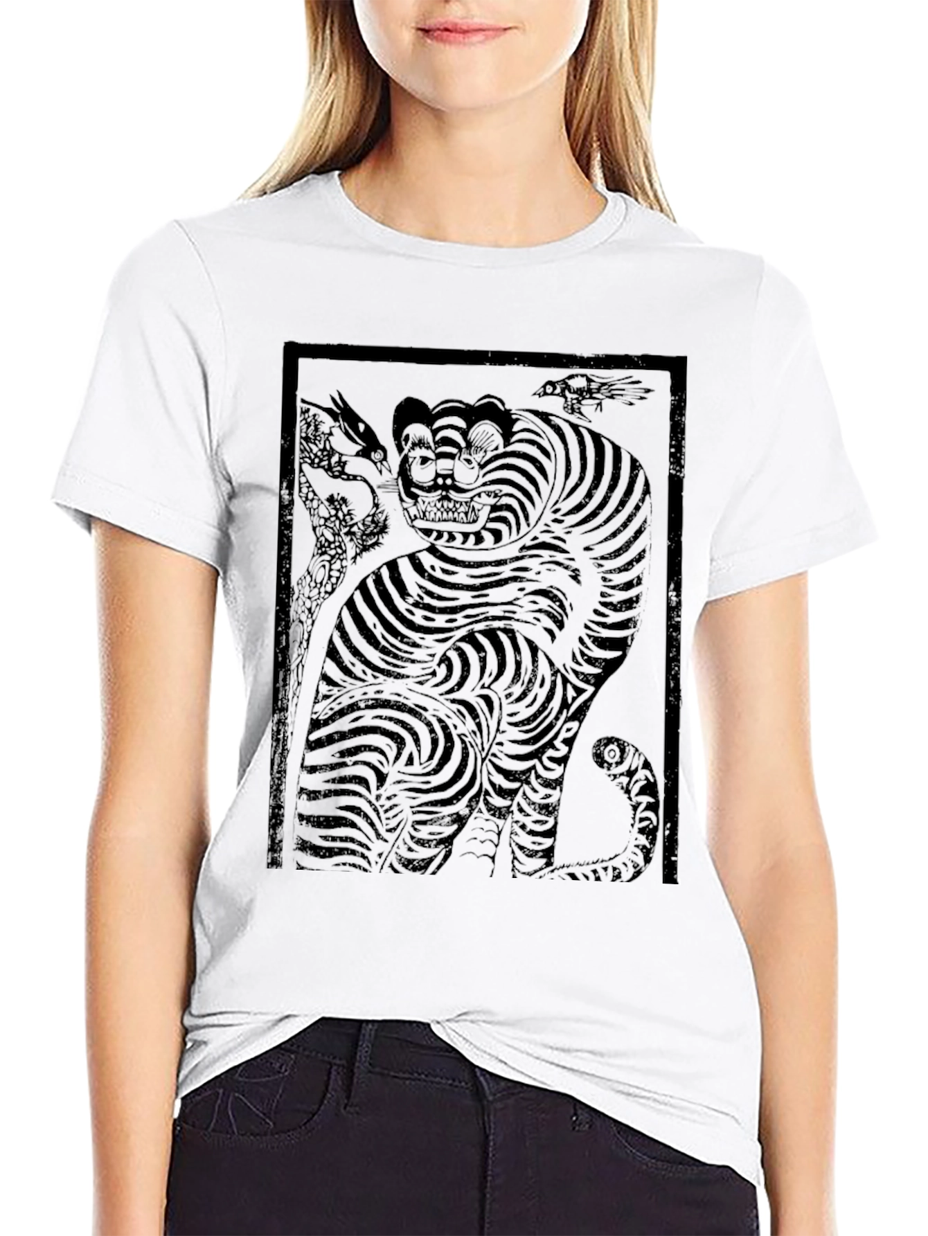 Black Vintage Tiger Graphic Tee - Classic Comfort view 9