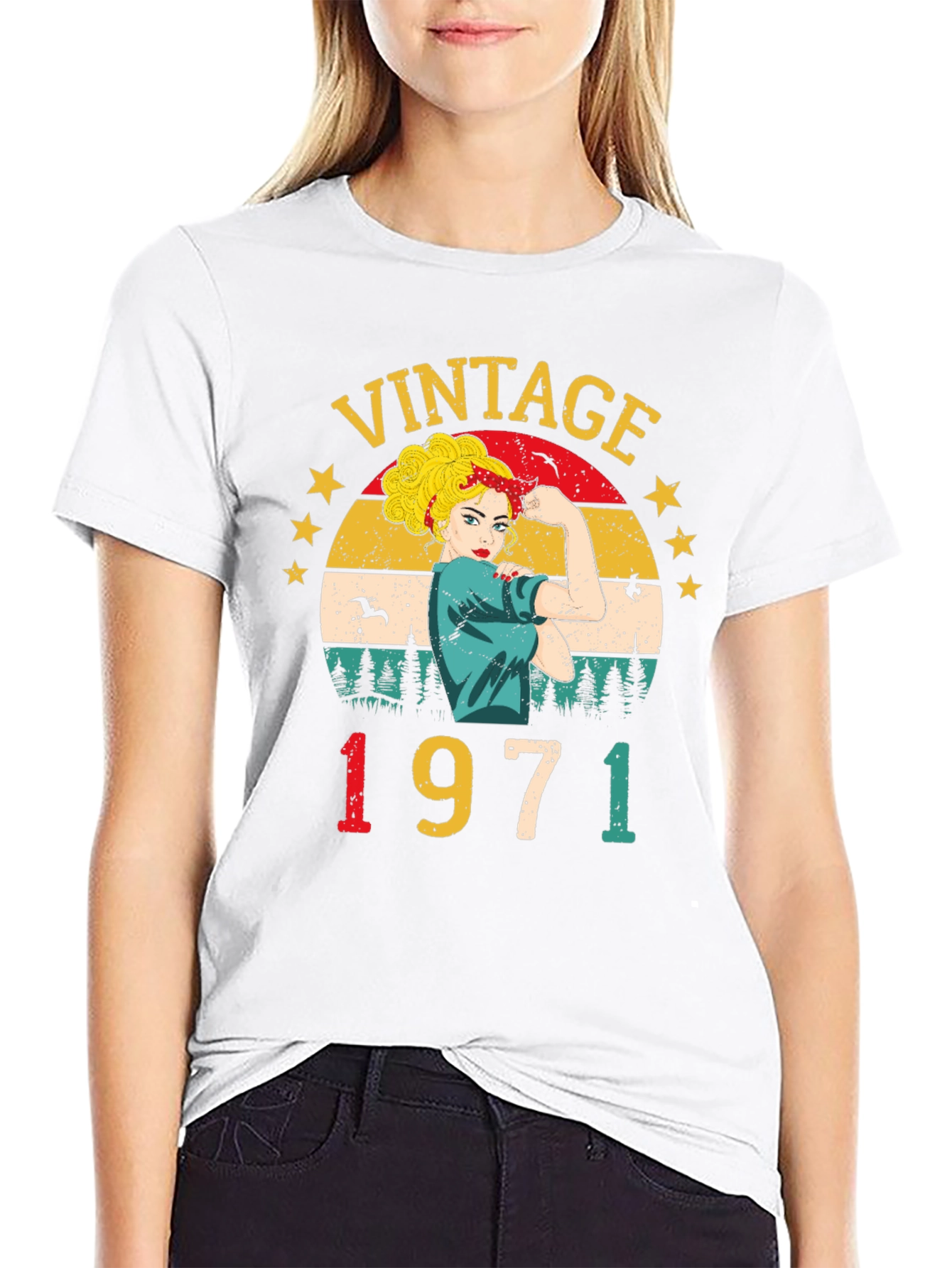 Black Vintage 1971 Rosie the Riveter Graphic T-Shirt view 9