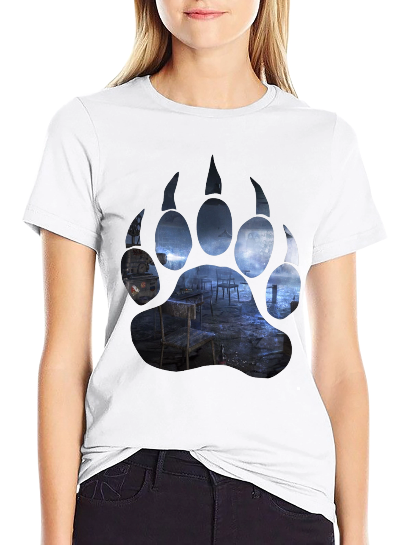Black Bear Paw Print Graphic T-Shirt - Black view 9