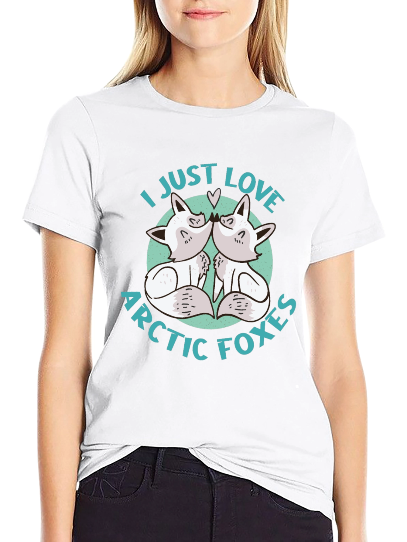 I Just Love Arctic Foxes Graphic T-Shirt - 9
