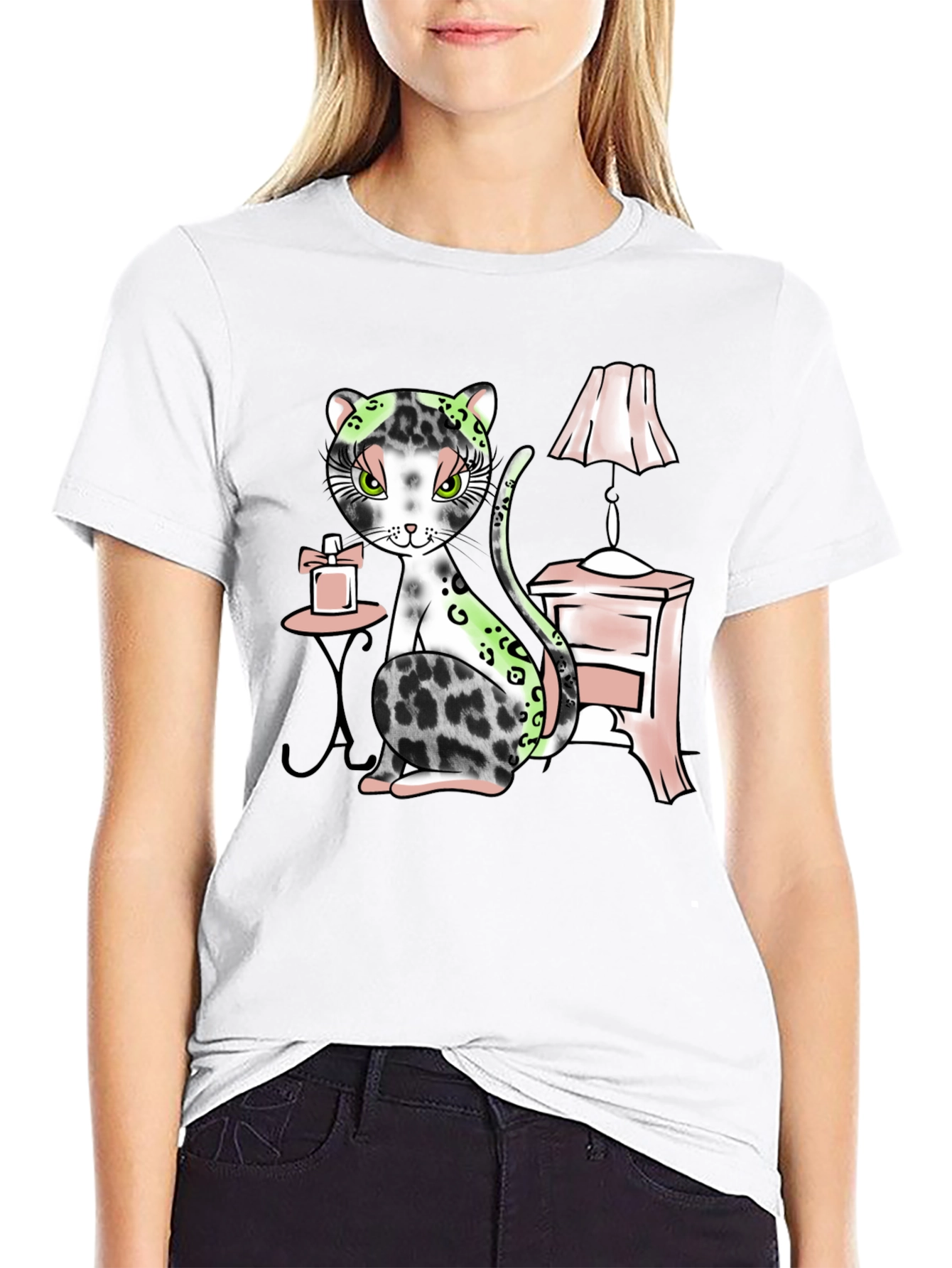 Black Elegant Cat Graphic T-Shirt - Stylish and Unique Design view 9