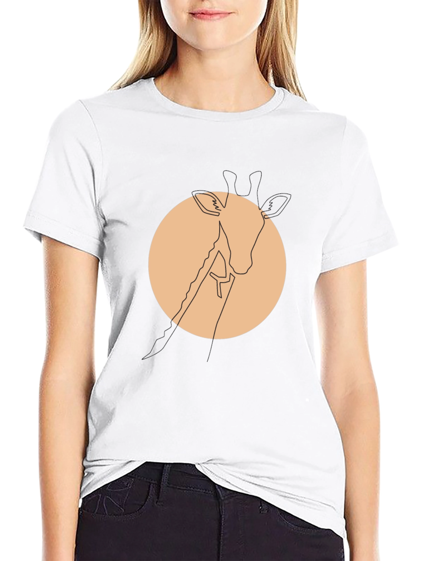 Minimalist Giraffe Tee - Modern Graphic T-Shirt - 9