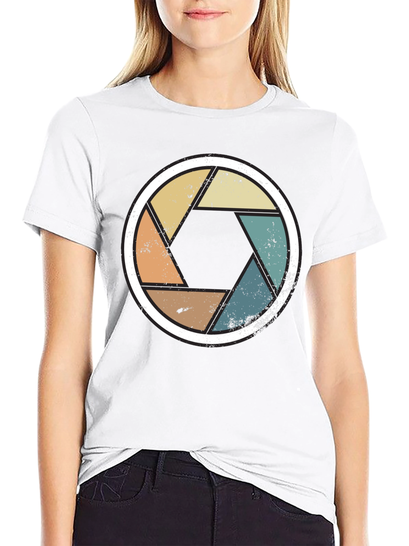 Retro Camera Aperture T-Shirt - Photographer Gift - 9
