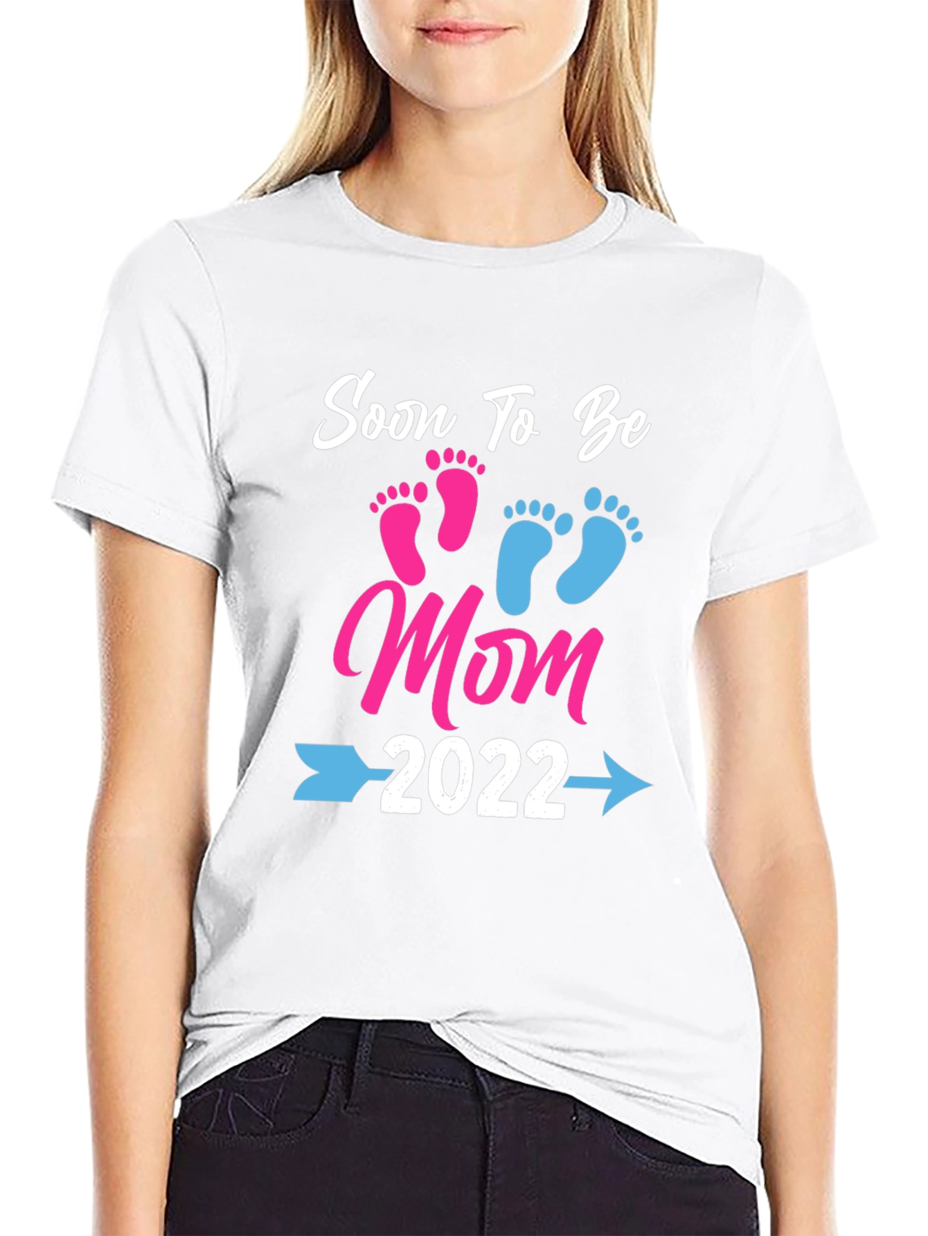 Black Soon To Be Mom 2022 T-Shirt view 9